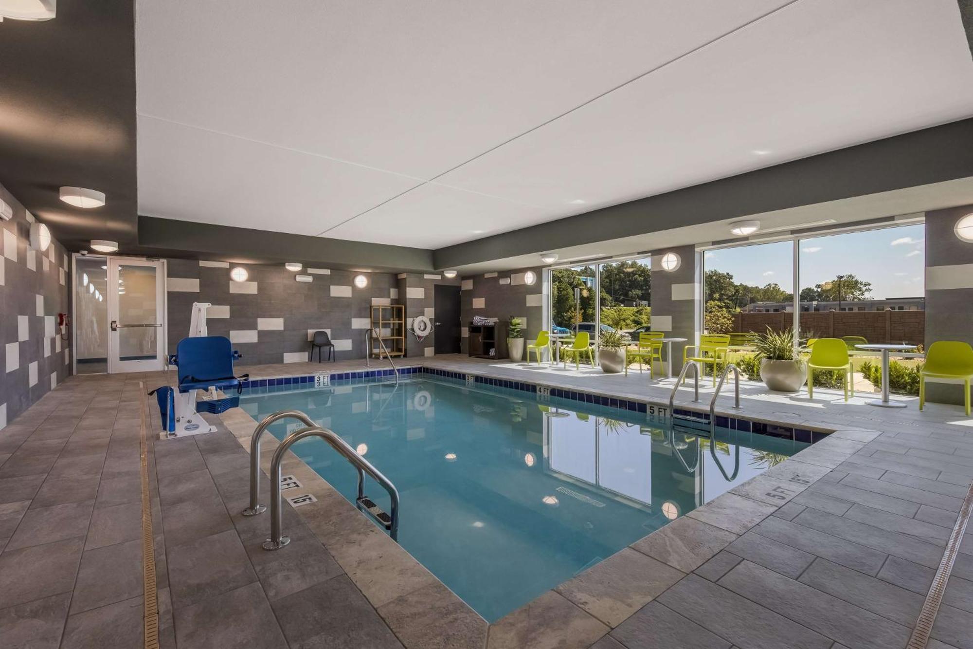 Home2 Suites By Hilton Cookeville Exterior photo